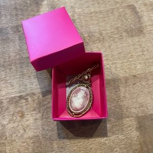 Vintage Cameo bar pendant brooch